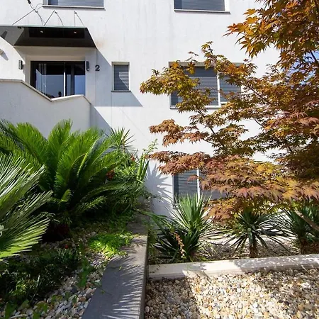 Luxury Experience In Center Of With Heated Pool And Jacuzzi *