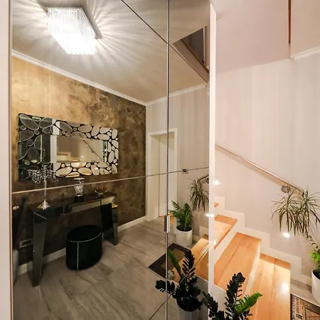 Luxury Experience In Center Of With Heated Pool And Jacuzzi Zadar