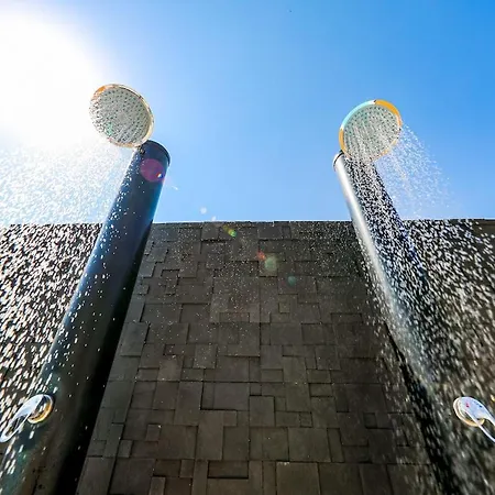 Luxury Experience In Center Of With Heated Pool And Jacuzzi