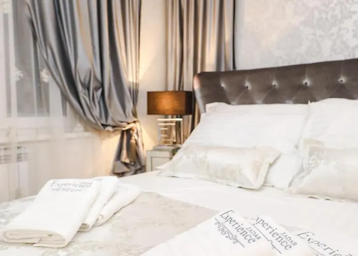 Luxury Experience In Center Of With Heated Pool And Jacuzzi * זאדאר