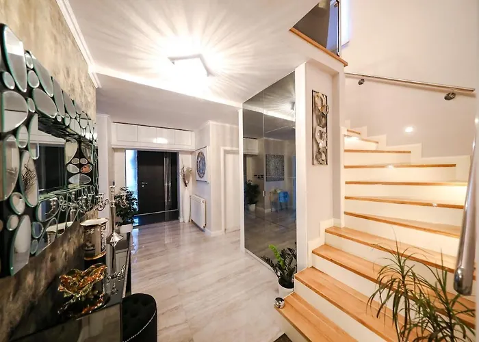 וילה Luxury Experience In Center Of With Heated Pool And Jacuzzi *