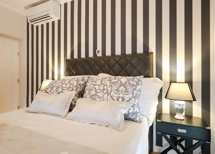 Luxury Experience In Center Of With Heated Pool And Jacuzzi * זאדאר