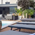 Luxury Experience In Center Of With Heated Pool And Jacuzzi Villa
